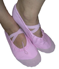 baletki tradycyjne różowe